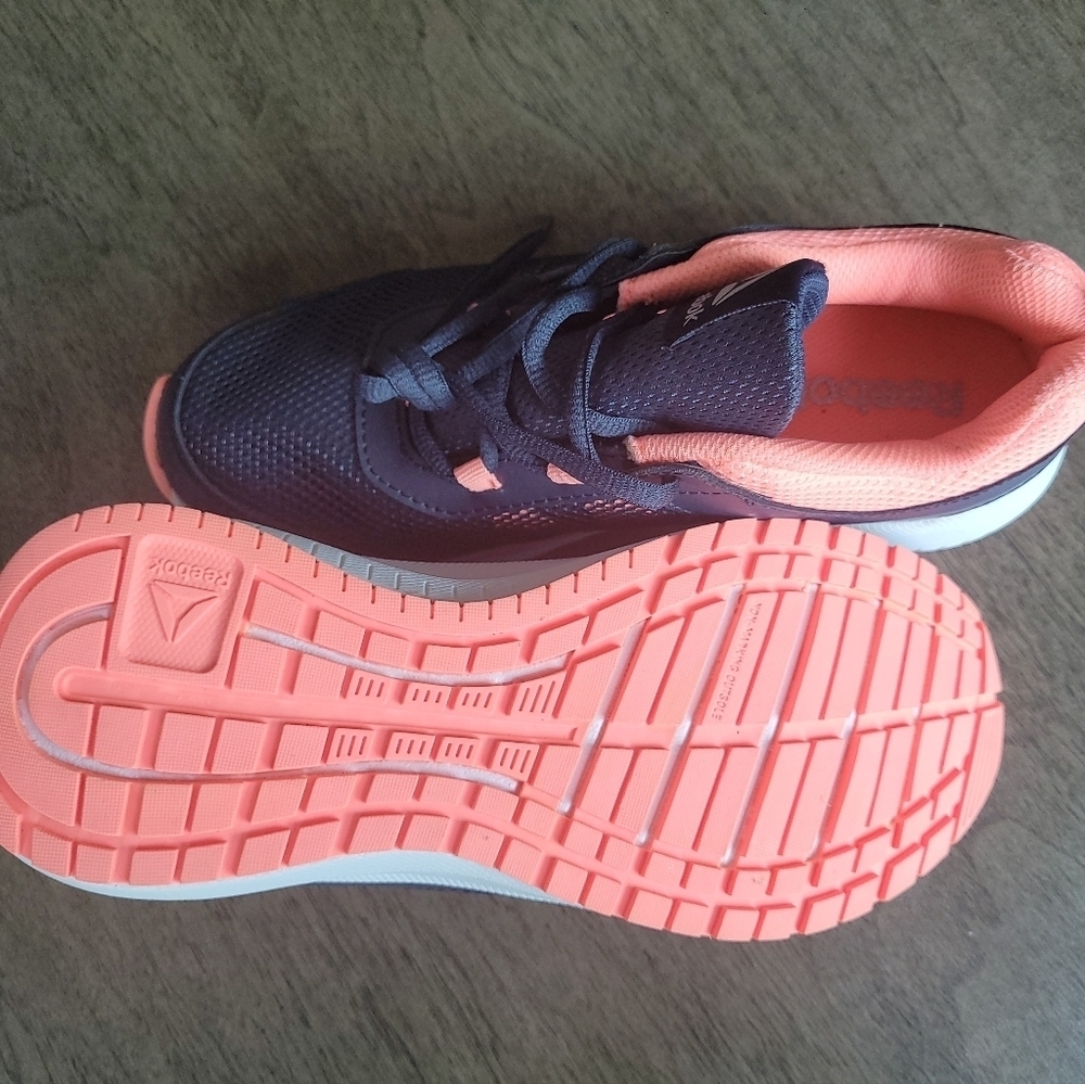 Reebok US Sz 5 EUR 36.5 Road Supreme Navy/Peach CN4198 running shoes NWOT.